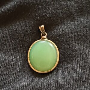 Lucky Brand Green Oval Pendant Necklace